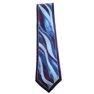 VERSAILLES by PIATELLI Silk Tie Red Cream Gray Abstract - 57" x 4" - Korea Made